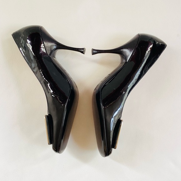 Celine Black Patent Leather Silver Plaque Square Toes Pumps SZ 6/36 - Picture 2 of 8